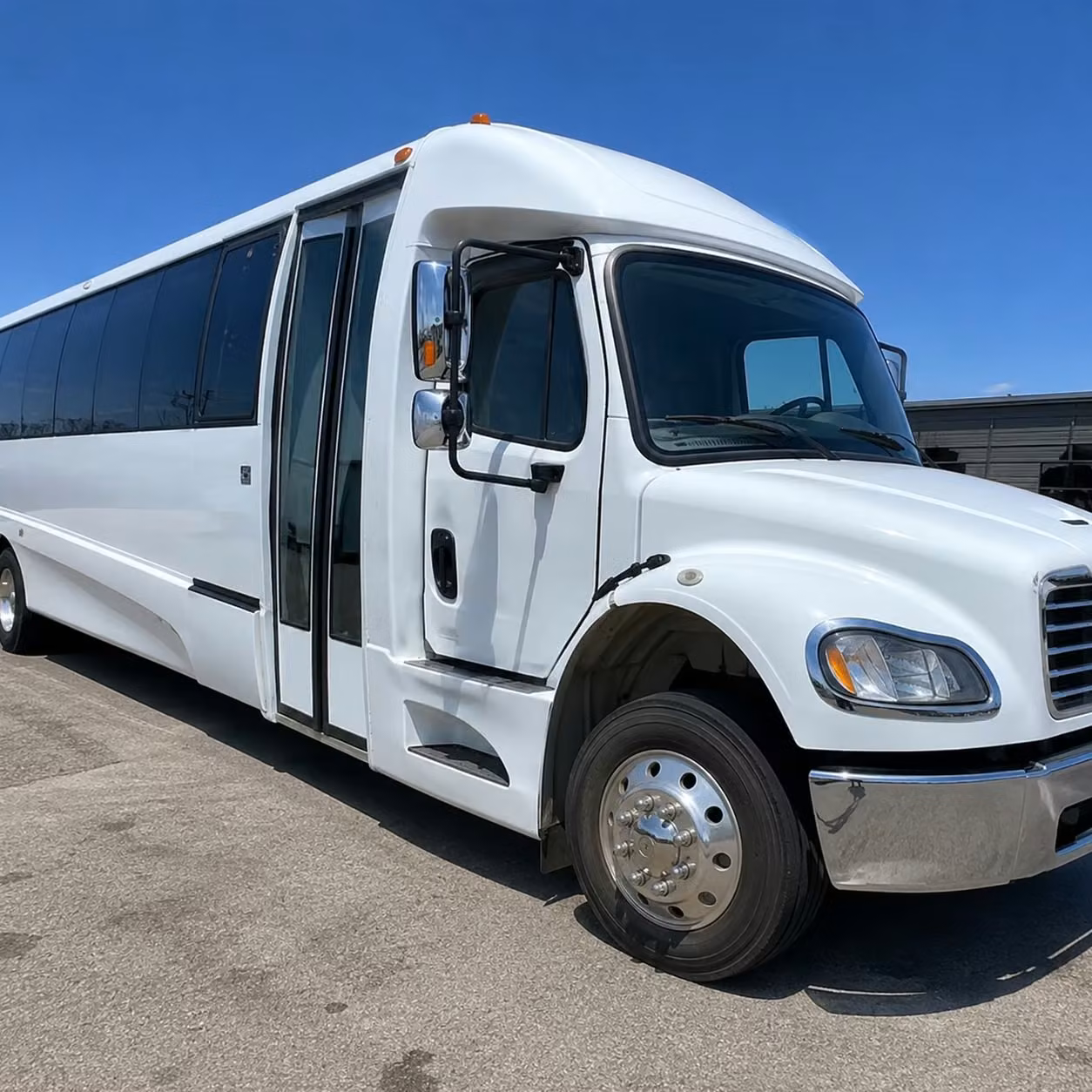 18 passenger minibus