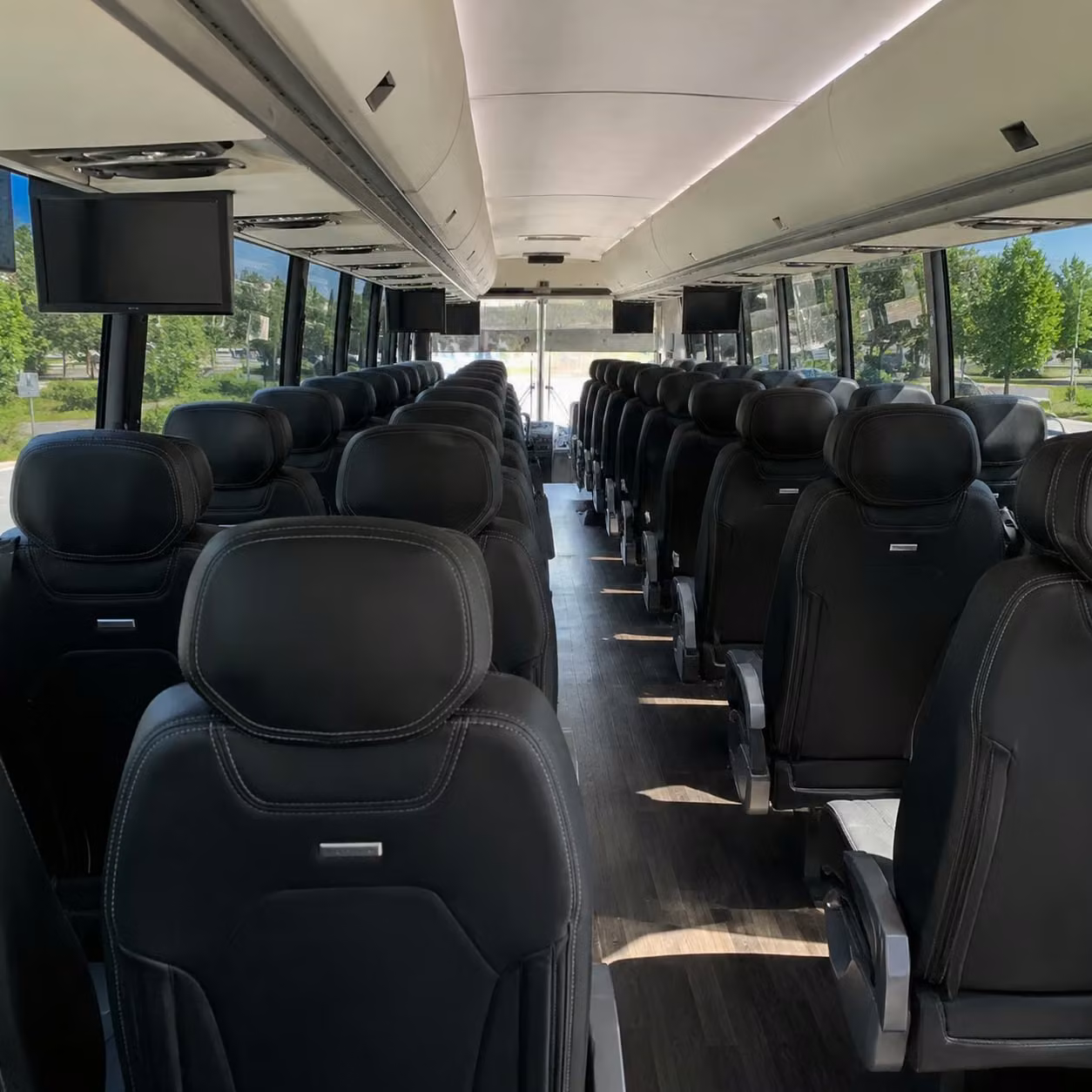 st paul 56 passenger charter bus rental